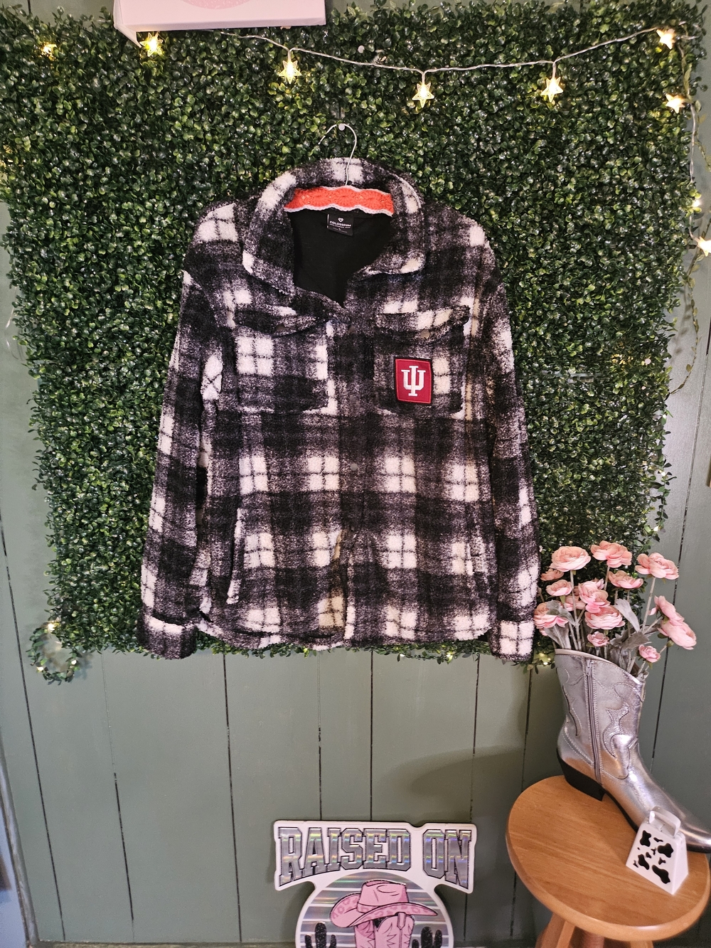 Plaid Sherpa Teddy Jacket - Black & White Cozy Pullover